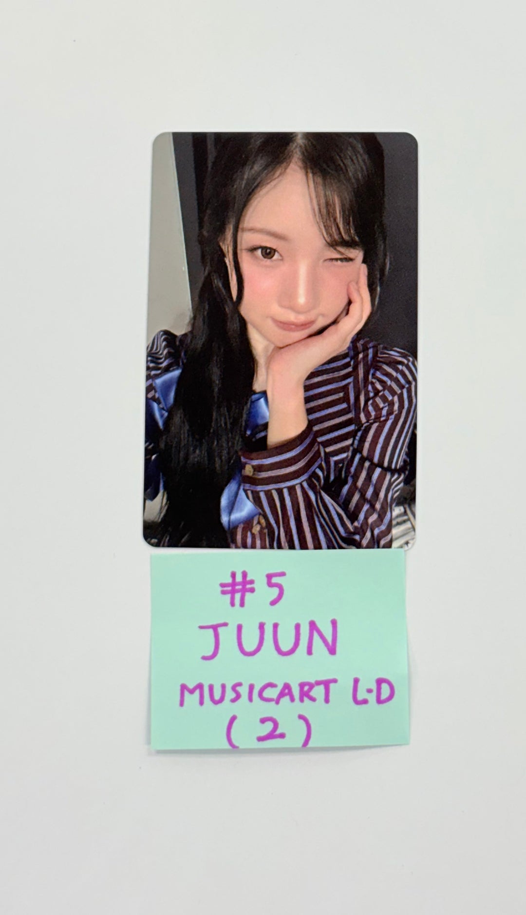 Hearts2Hearts "Focus" - Music Art Lucky Draw Event Photocard (SMini Ver.) [25.10.28]