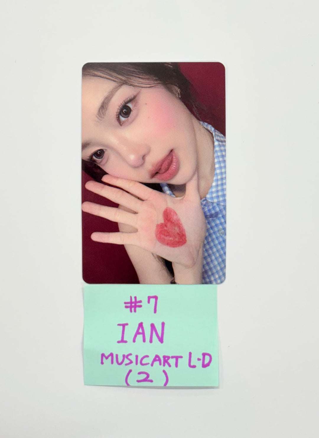 Hearts2Hearts "Focus" - Music Art Lucky Draw Event Photocard (SMini Ver.) [25.10.28]