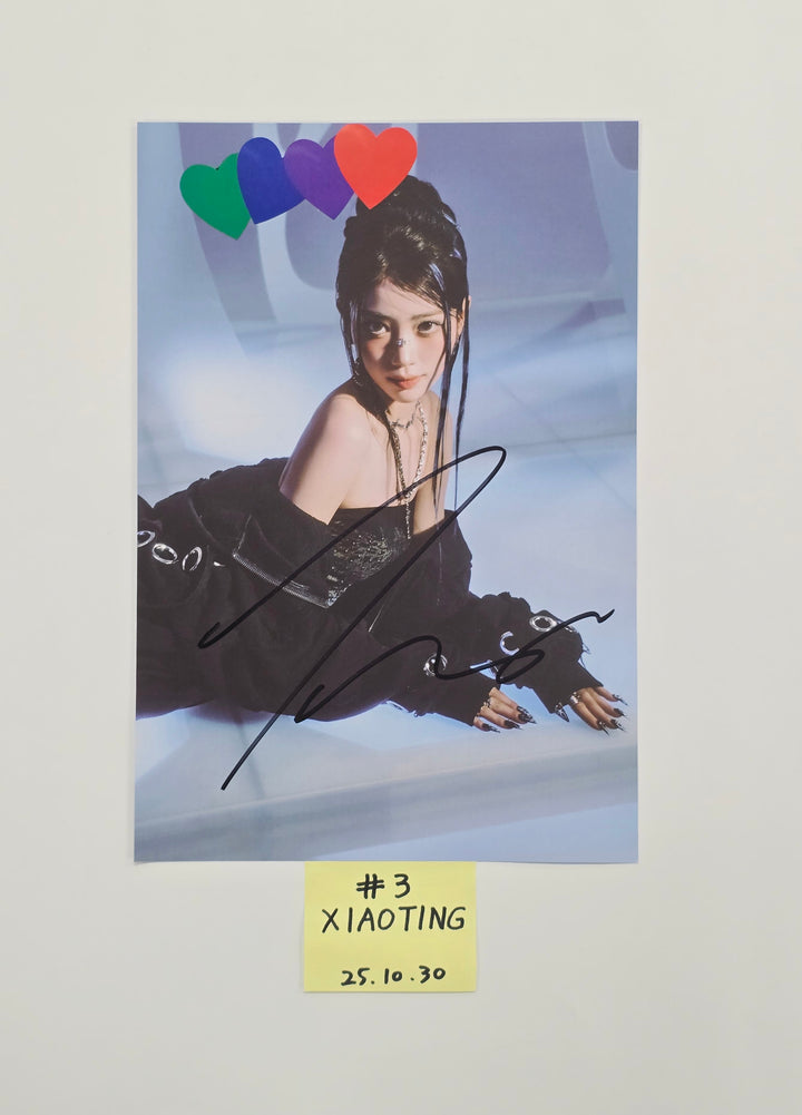 Kep1er "BUBBLE GUM" - A Cut Page From Fansign Event Album [25.10.30]