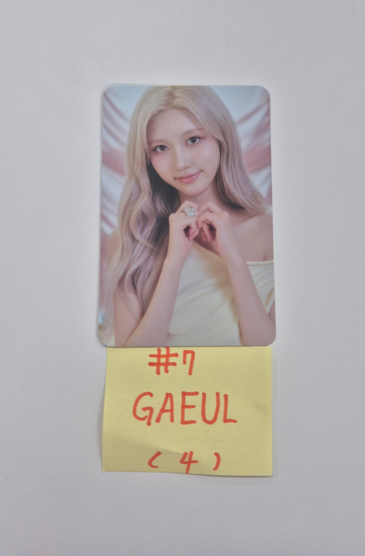 IVE - IVE WORLD TOUR "SHOW WHAT I AM" Trading  Photocard [25.10.31]