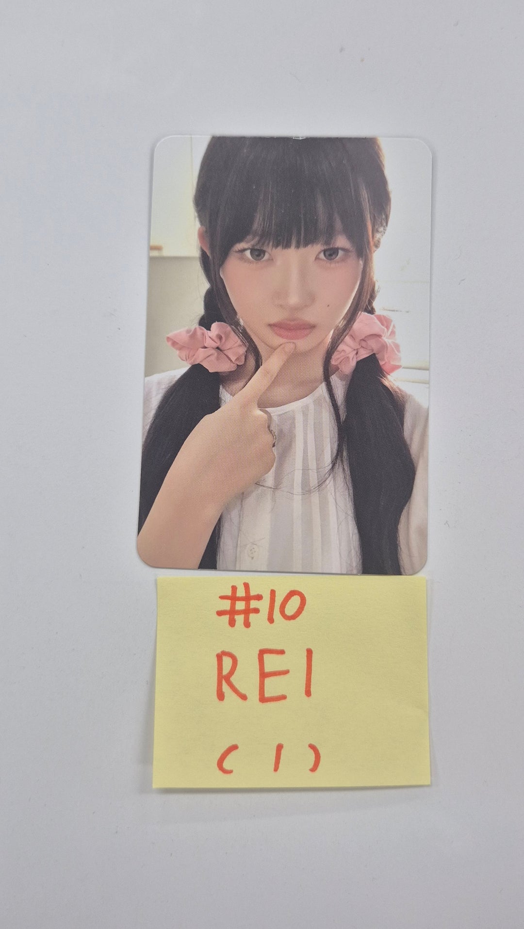 IVE - IVE WORLD TOUR "SHOW WHAT I AM" Trading  Photocard [25.10.31]