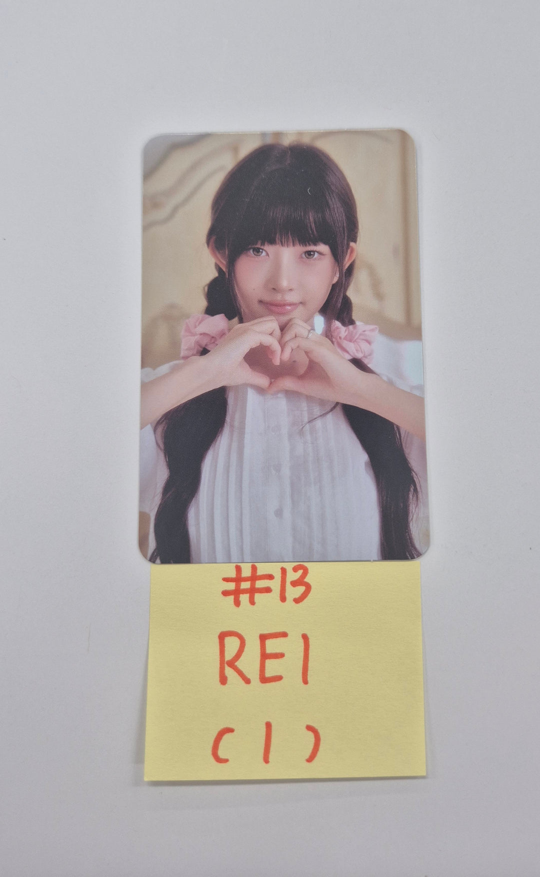 IVE - IVE WORLD TOUR "SHOW WHAT I AM" Trading  Photocard [25.10.31]