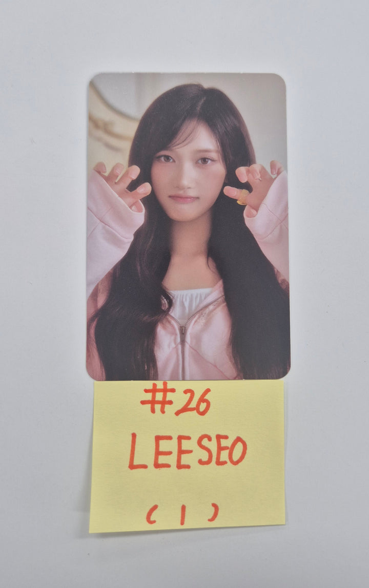 IVE - IVE WORLD TOUR "SHOW WHAT I AM" Trading  Photocard [25.10.31]