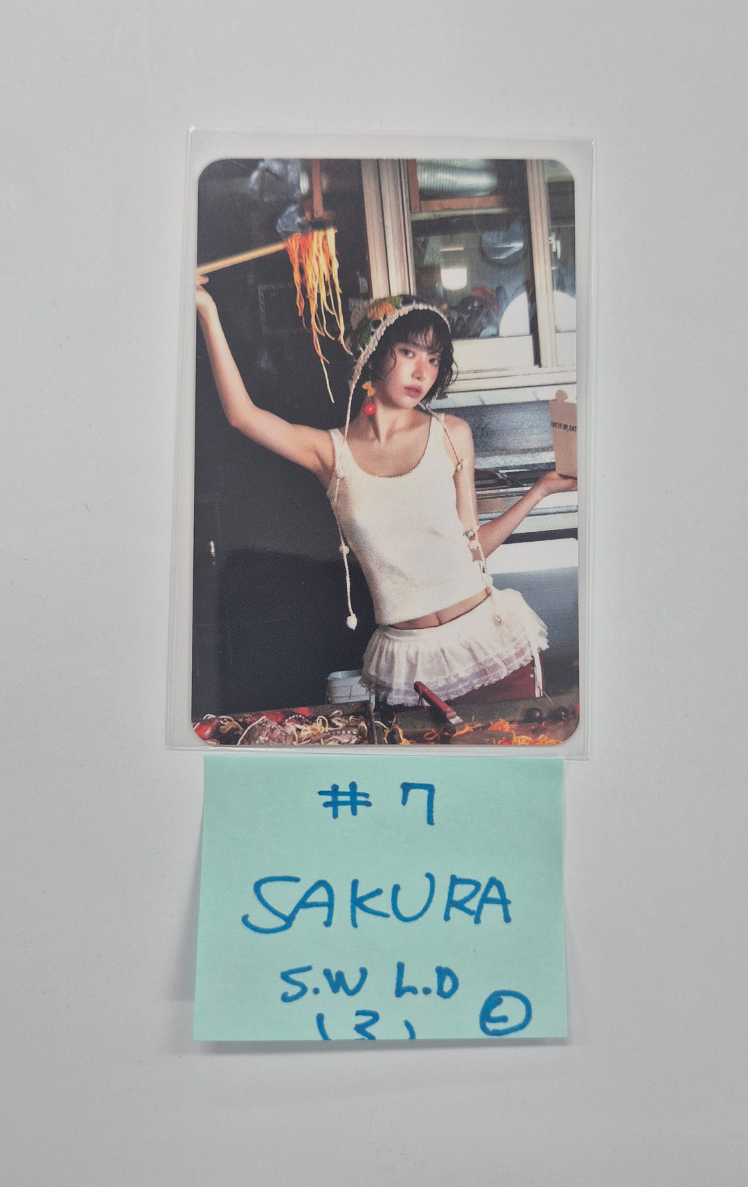 Le Sserafim "SPAGHETTI" - Soundwave Lucky Draw Event Photocard (special gift, photobook, comepact ver.) [25.10.31]