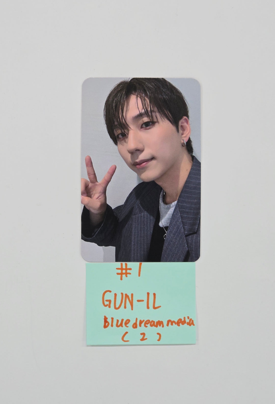 Xdinary Heroes "LXVE to DEATH" - Blue Dream Media Pre-Order Benefit Photocard [25.10.31]