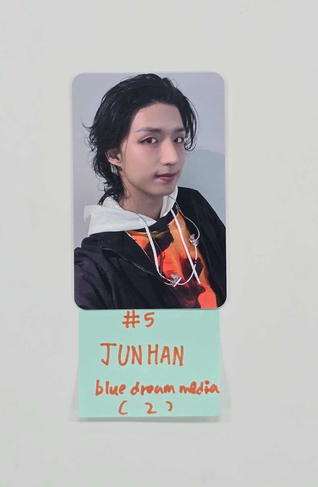 Xdinary Heroes "LXVE to DEATH" - Blue Dream Media Pre-Order Benefit Photocard [25.10.31]