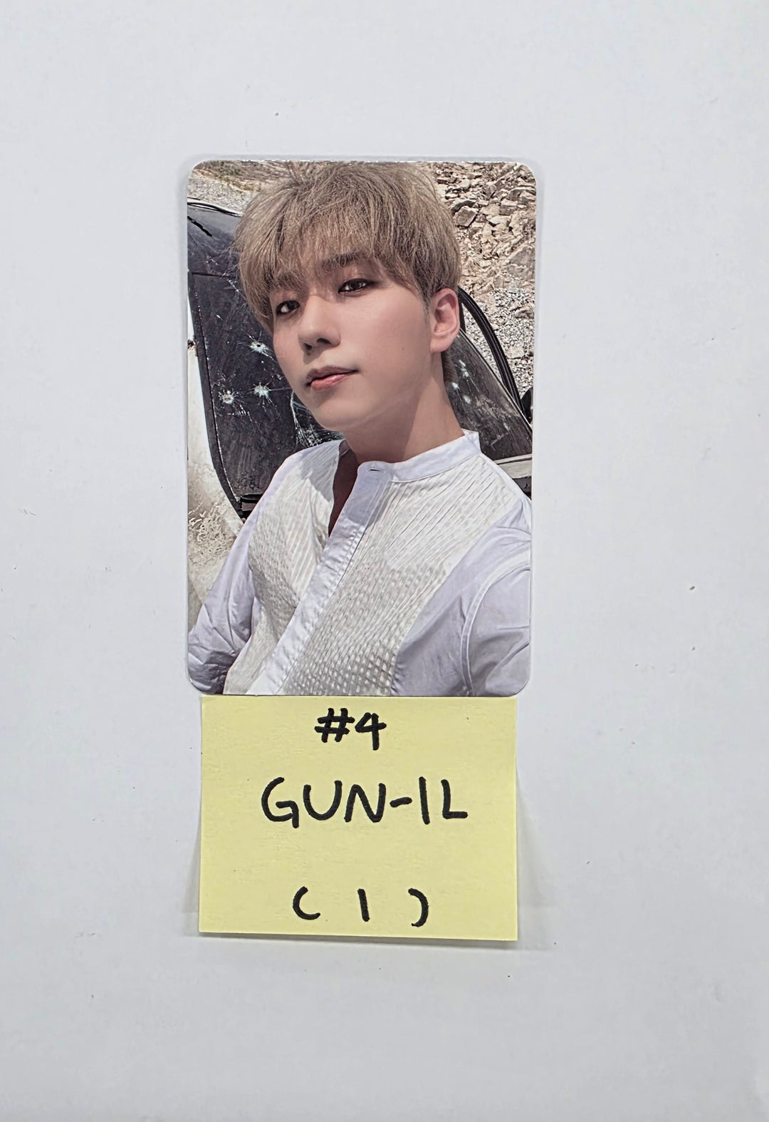 Xdinary Heroes "LXVE to DEATH" - Official Photocard (1) [25.10.31]