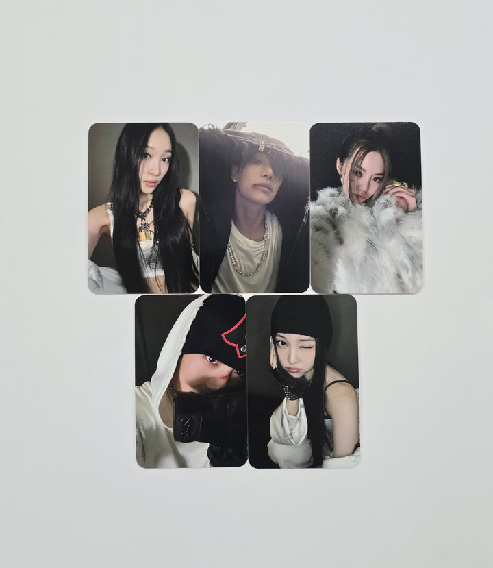 ALLDAY PROJECT "FAMOUS" - MWAVE Signning Album Event Photocard  [25.11.03]