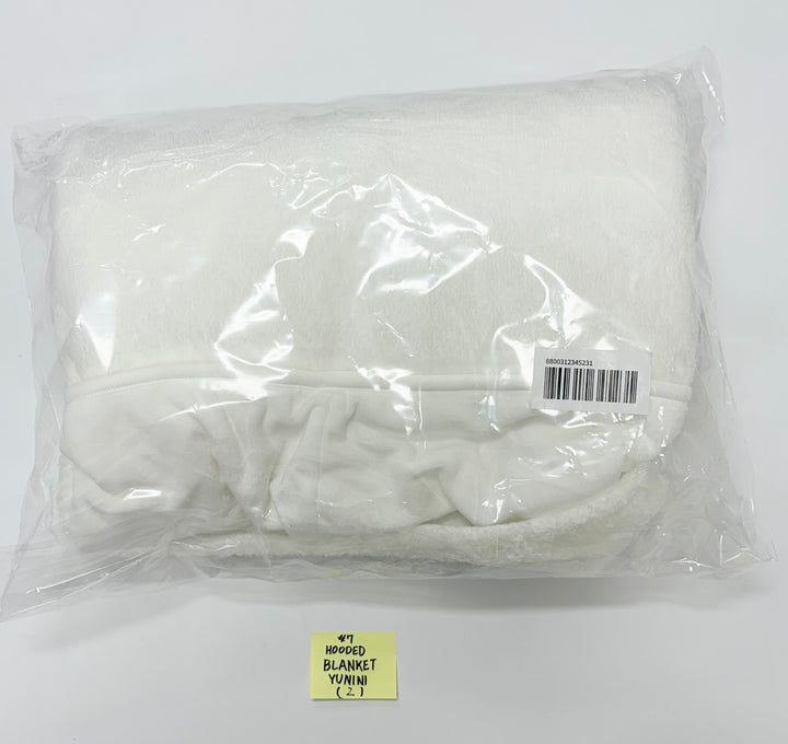 ZeroBaseOne - "Zeroni FLUFFY Wonderland" POP-UP Store Official MD (1) [25.11.04]