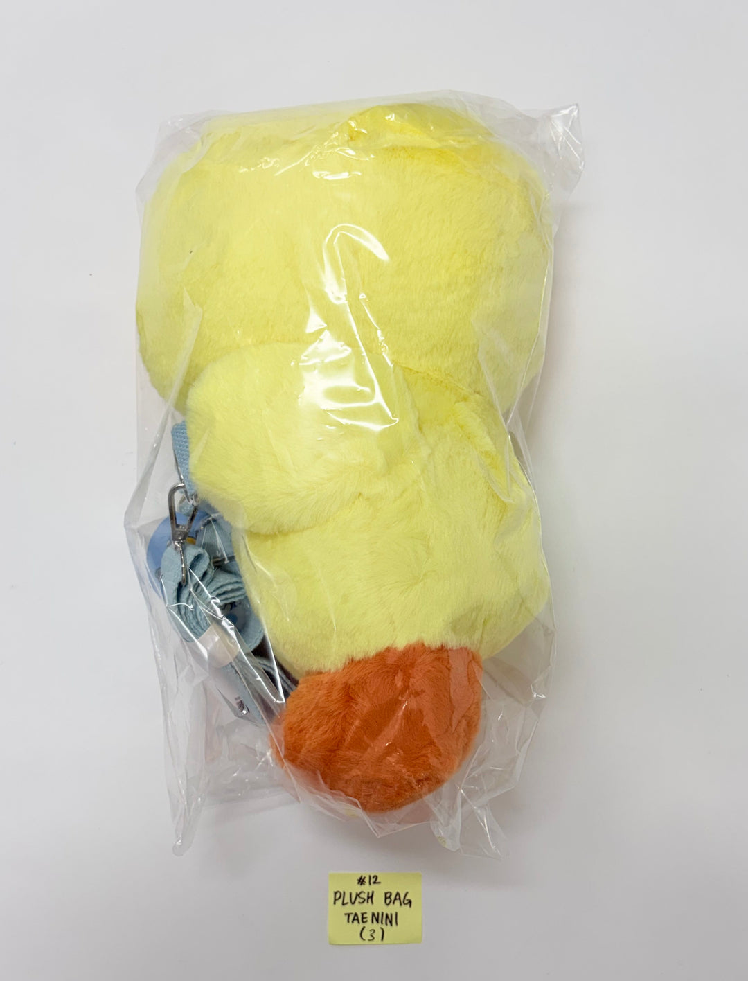 ZeroBaseOne - "Zeroni FLUFFY Wonderland" POP-UP Store Official MD (1) [25.11.04]