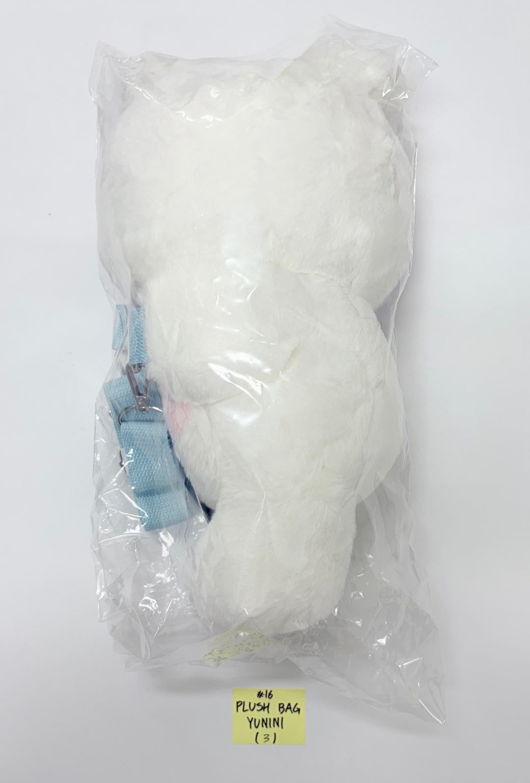 ZeroBaseOne - "Zeroni FLUFFY Wonderland" POP-UP Store Official MD (1) [25.11.04]