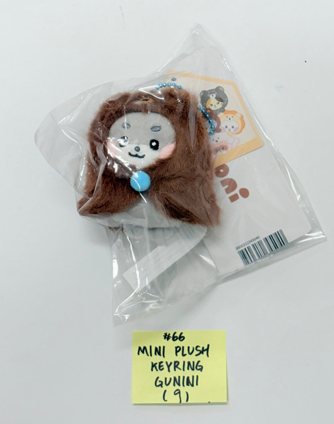 ZeroBaseOne - "Zeroni FLUFFY Wonderland" POP-UP Store Official MD (2) [25.11.04]