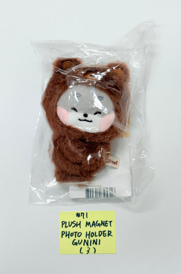 ZeroBaseOne - "Zeroni FLUFFY Wonderland" POP-UP Store Official MD (3) [25.11.04]