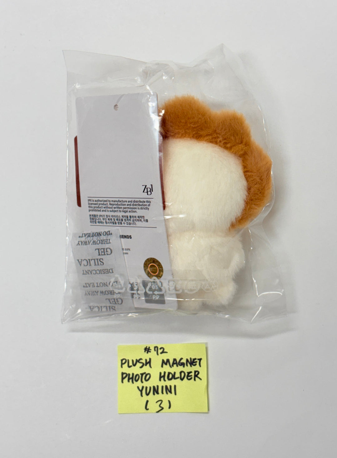 ZeroBaseOne - "Zeroni FLUFFY Wonderland" POP-UP Store Official MD (3) [25.11.04]