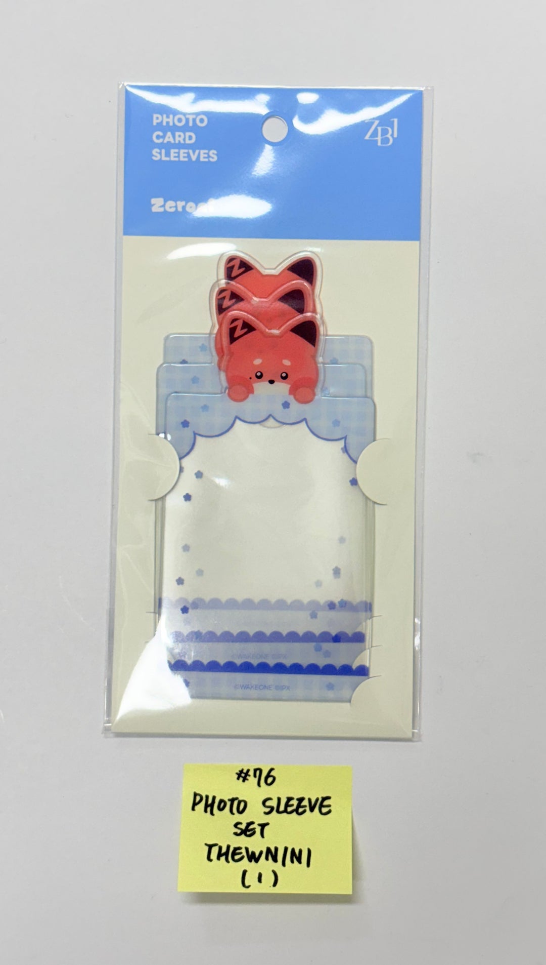 ZeroBaseOne - "Zeroni FLUFFY Wonderland" POP-UP Store Official MD (3) [25.11.04]