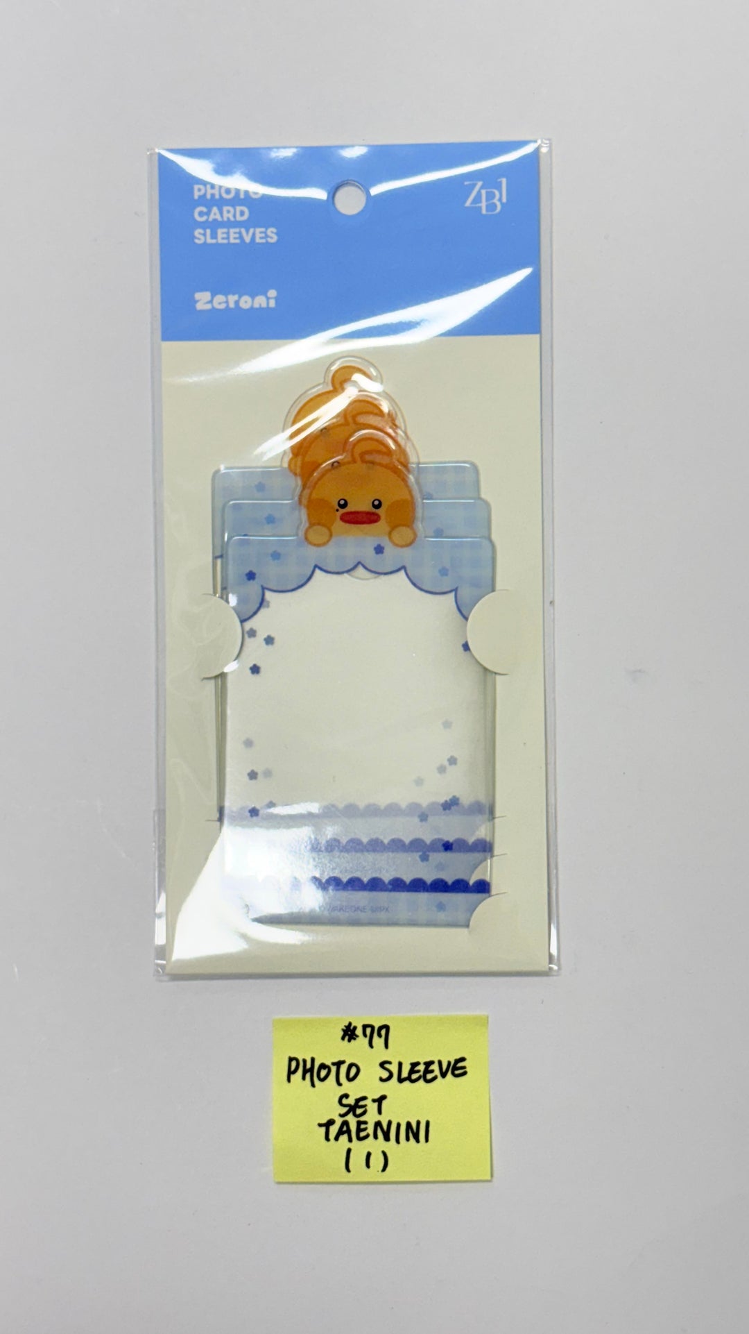 ZeroBaseOne - "Zeroni FLUFFY Wonderland" POP-UP Store Official MD (3) [25.11.04]