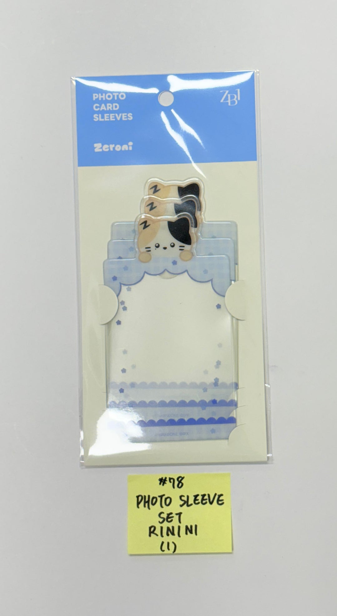 ZeroBaseOne - "Zeroni FLUFFY Wonderland" POP-UP Store Official MD (3) [25.11.04]