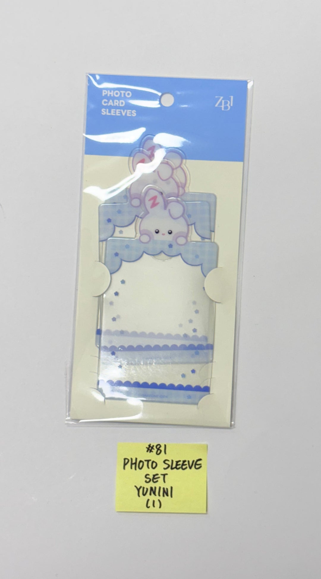 ZeroBaseOne - "Zeroni FLUFFY Wonderland" POP-UP Store Official MD (3) [25.11.04]