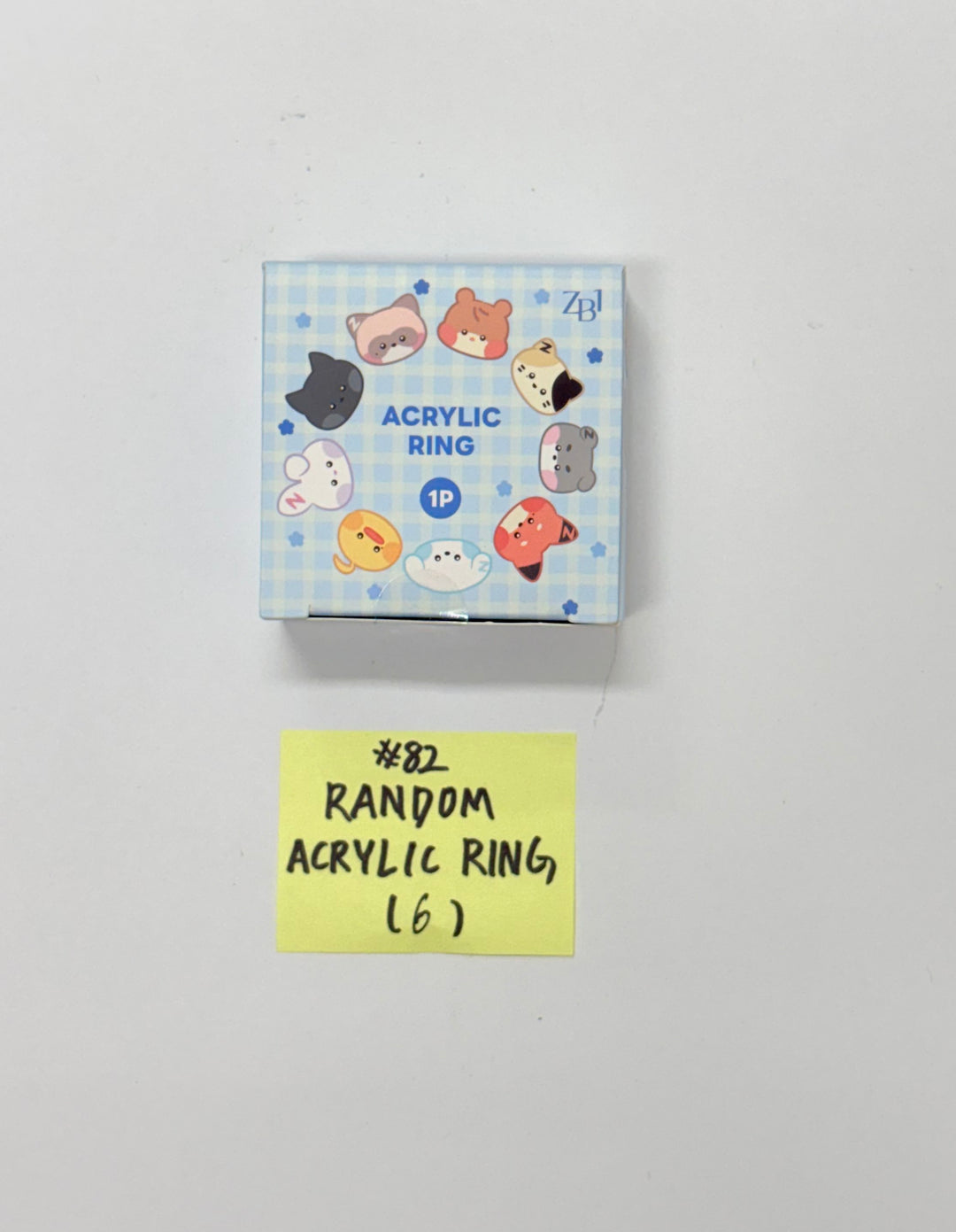 ZeroBaseOne - "Zeroni FLUFFY Wonderland" POP-UP Store Official MD (3) [25.11.04]