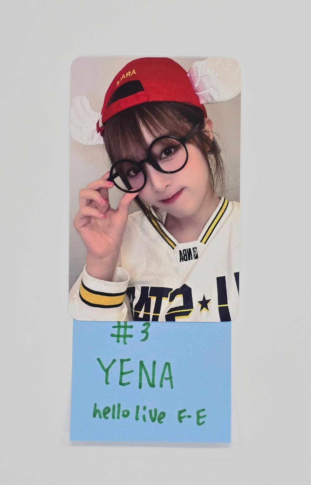 YENA "Blooming Wings" - Hello Live Fansign Event Photocard R2 [25.11.04]