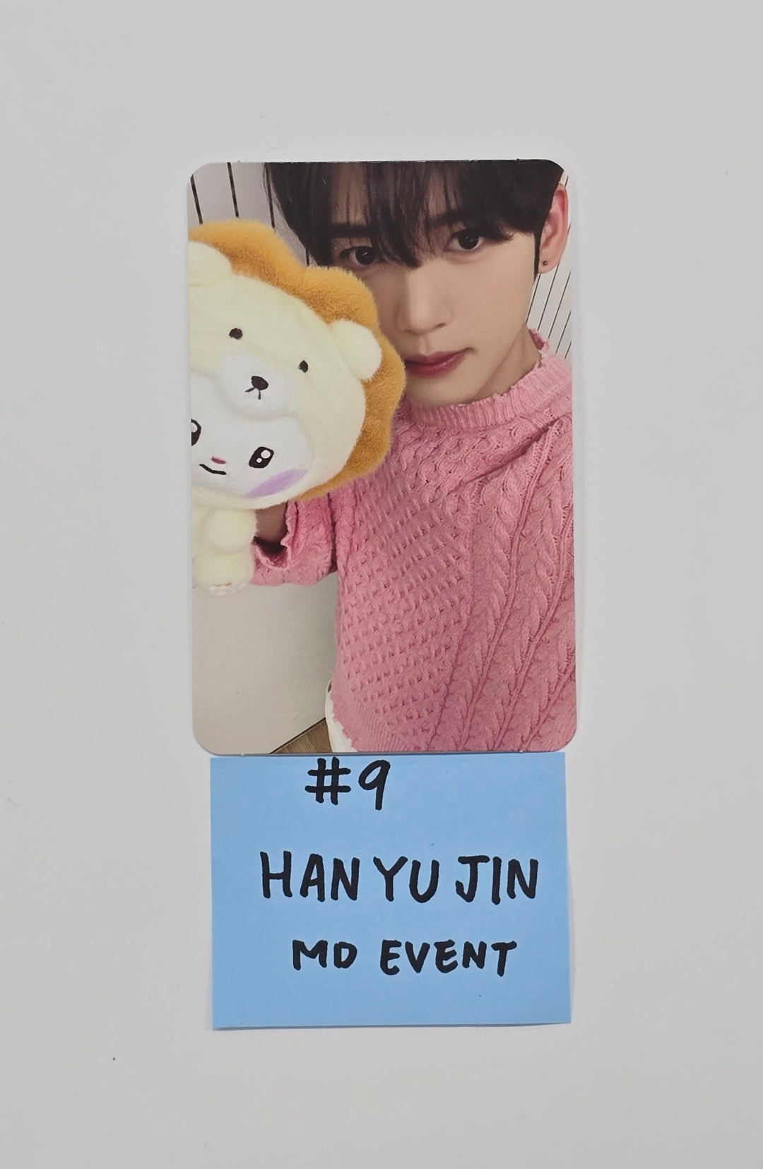 ZeroBaseOne - "Zeroni FLUFFY Wonderland" POP-UP Store Official MD Event Photocard [25.11.04]