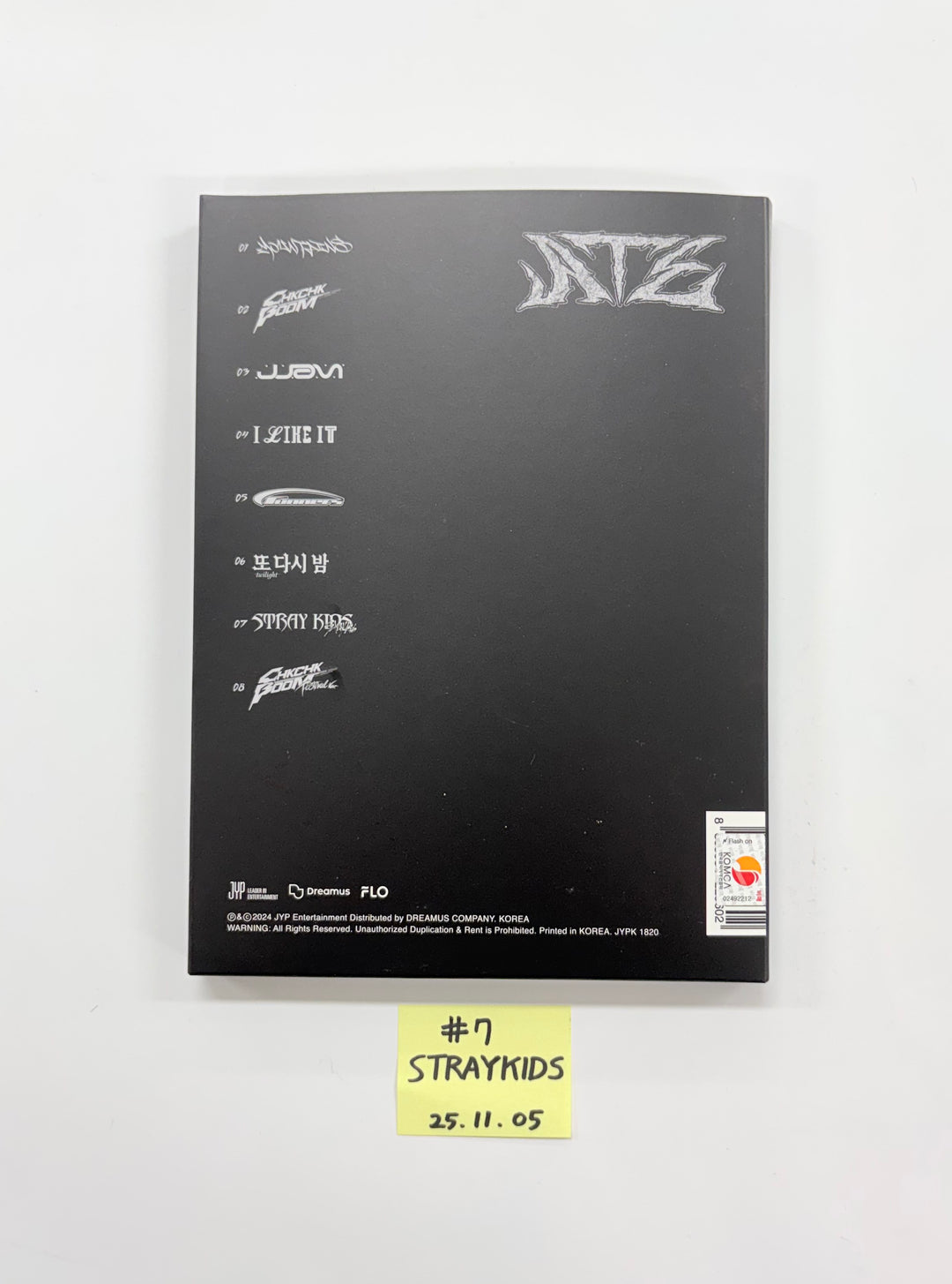 Stray Kids "ATE" - Hand Autographed(Signed) Promo Album [25.11.05]