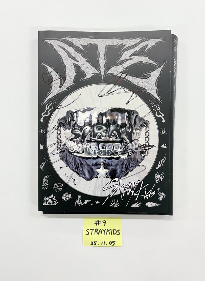 Stray Kids "ATE" - Hand Autographed(Signed) Promo Album [25.11.05]