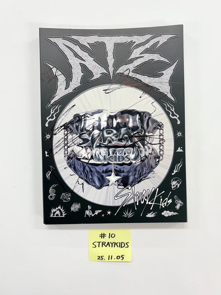 Stray Kids "ATE" - Hand Autographed(Signed) Promo Album [25.11.05]