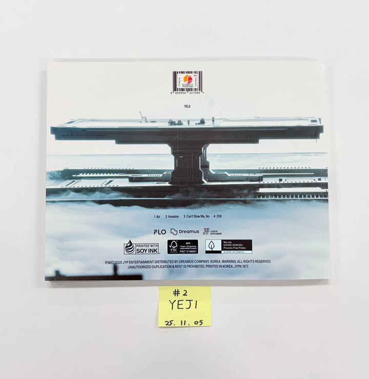 YEJI (Of ITZY) "Air" - Hand Autographed(Signed) Promo Album [25.11.05]