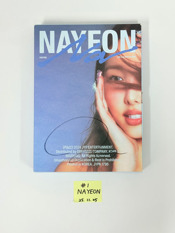 NAYEON (of TWICE) "NA", TZUYU (of TWICE) "abouTZU" - Hand Autographed(Signed) Promo Album [25.11.05]