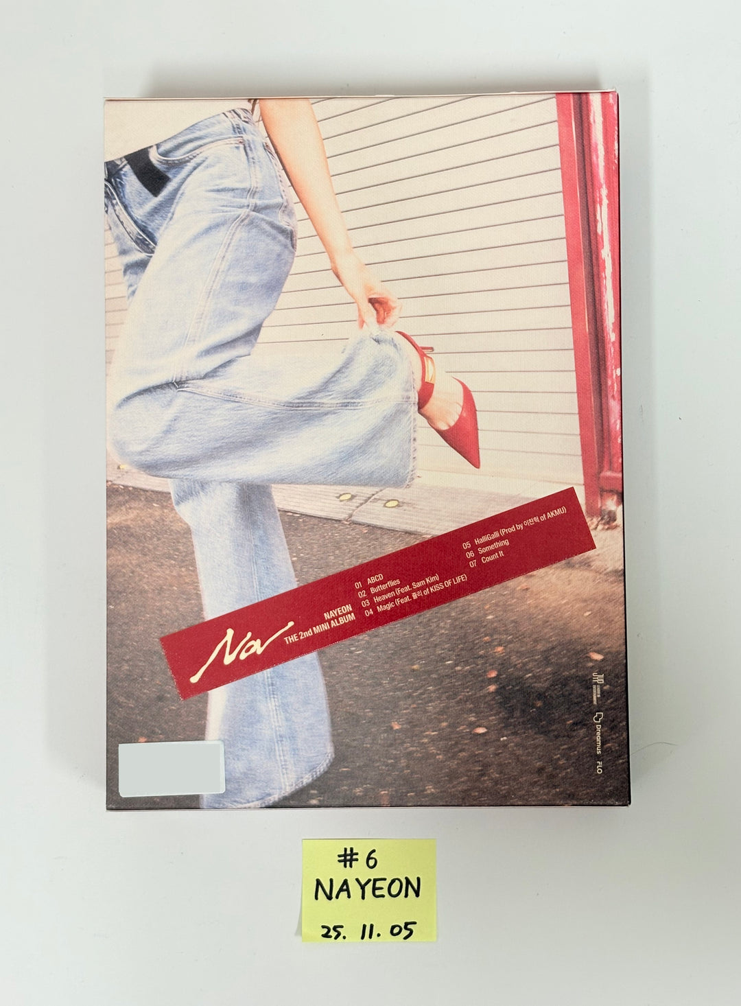 NAYEON (of TWICE) "NA", TZUYU (of TWICE) "abouTZU" - Hand Autographed(Signed) Promo Album [25.11.05]