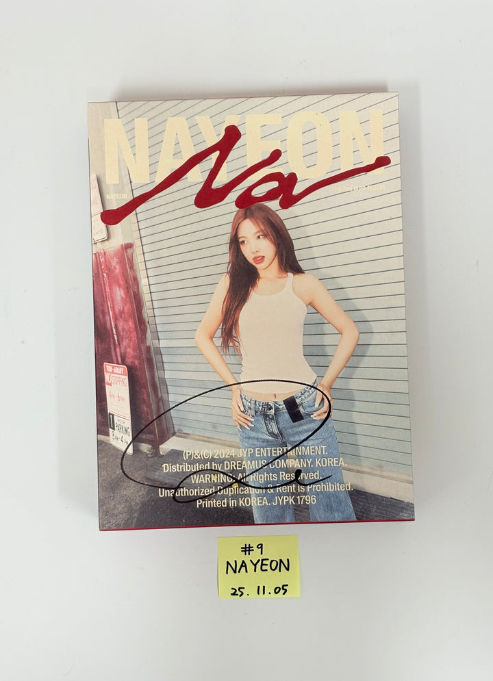 NAYEON (of TWICE) "NA", TZUYU (of TWICE) "abouTZU" - Hand Autographed(Signed) Promo Album [25.11.05]
