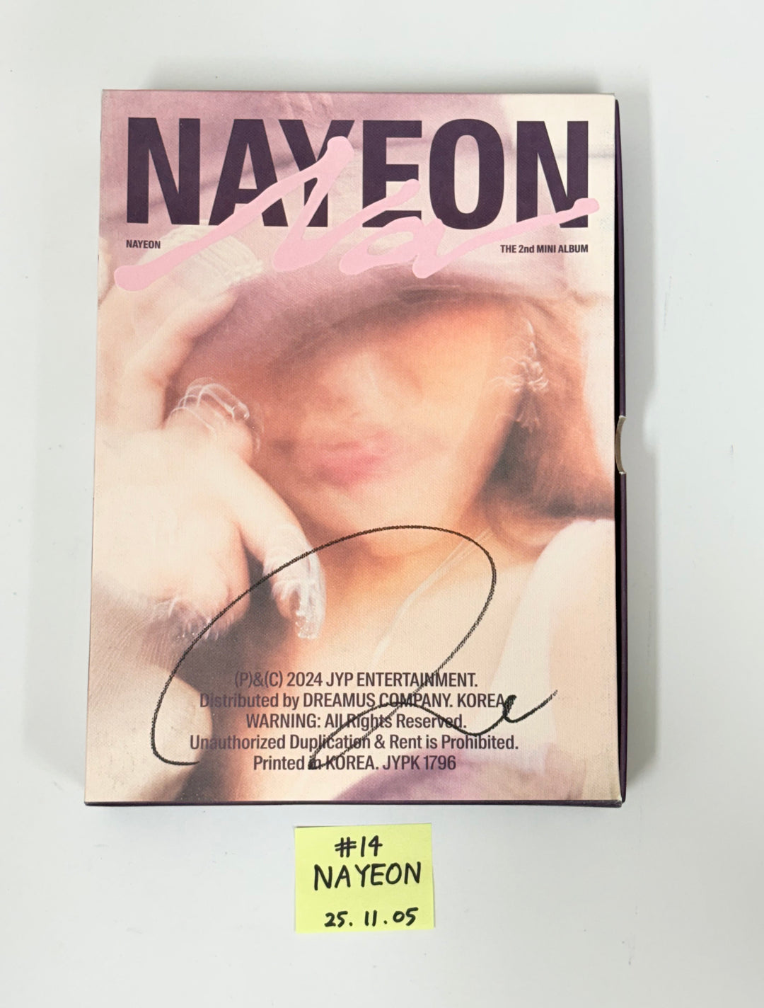 NAYEON (of TWICE) "NA", TZUYU (of TWICE) "abouTZU" - Hand Autographed(Signed) Promo Album [25.11.05]