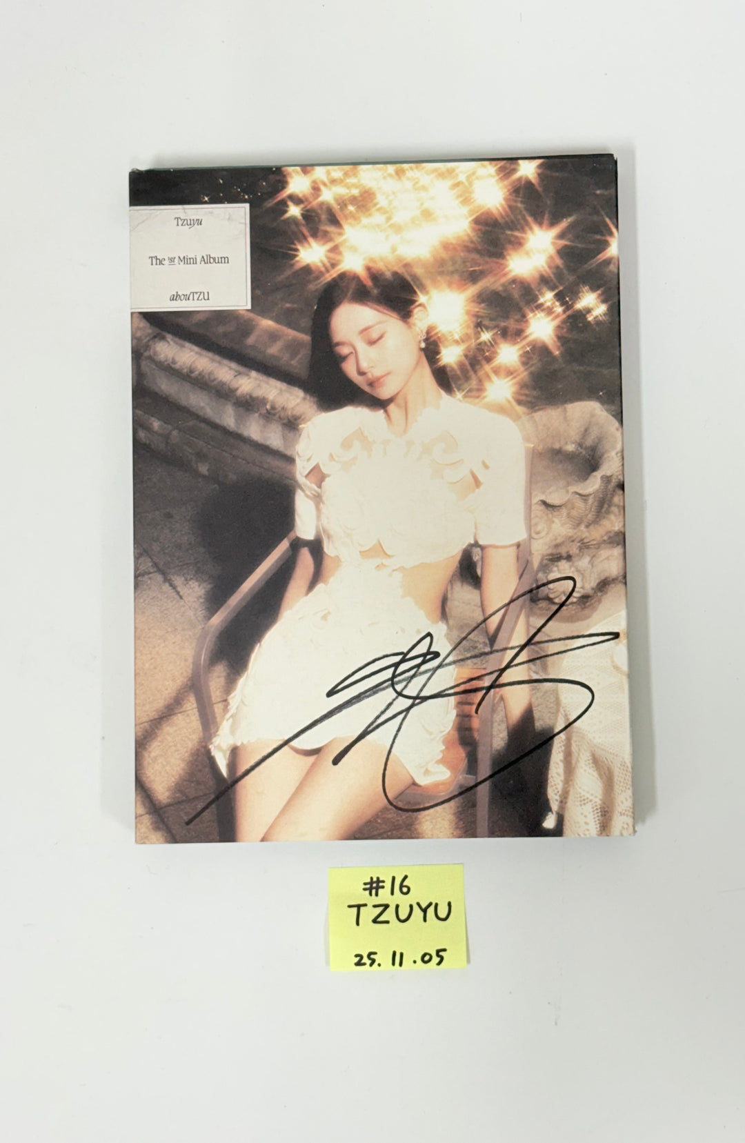 NAYEON (of TWICE) "NA", TZUYU (of TWICE) "abouTZU" - Hand Autographed(Signed) Promo Album [25.11.05]