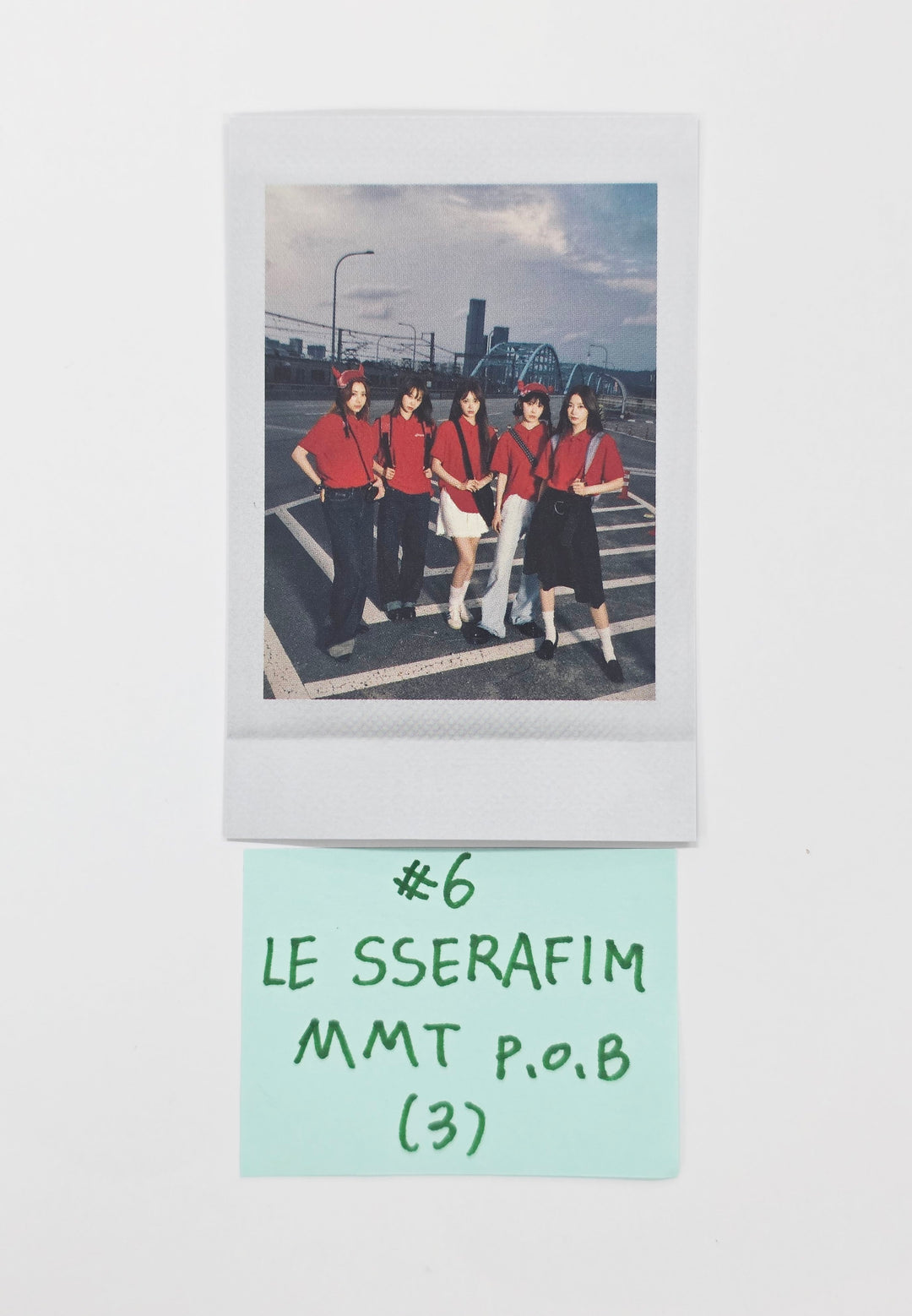 Le Sserafim "SPAGHETTI" - MMT Pre-Order Benefit Photocard, Polaroid type Photocard (Compact Ver.) [25.11.05]