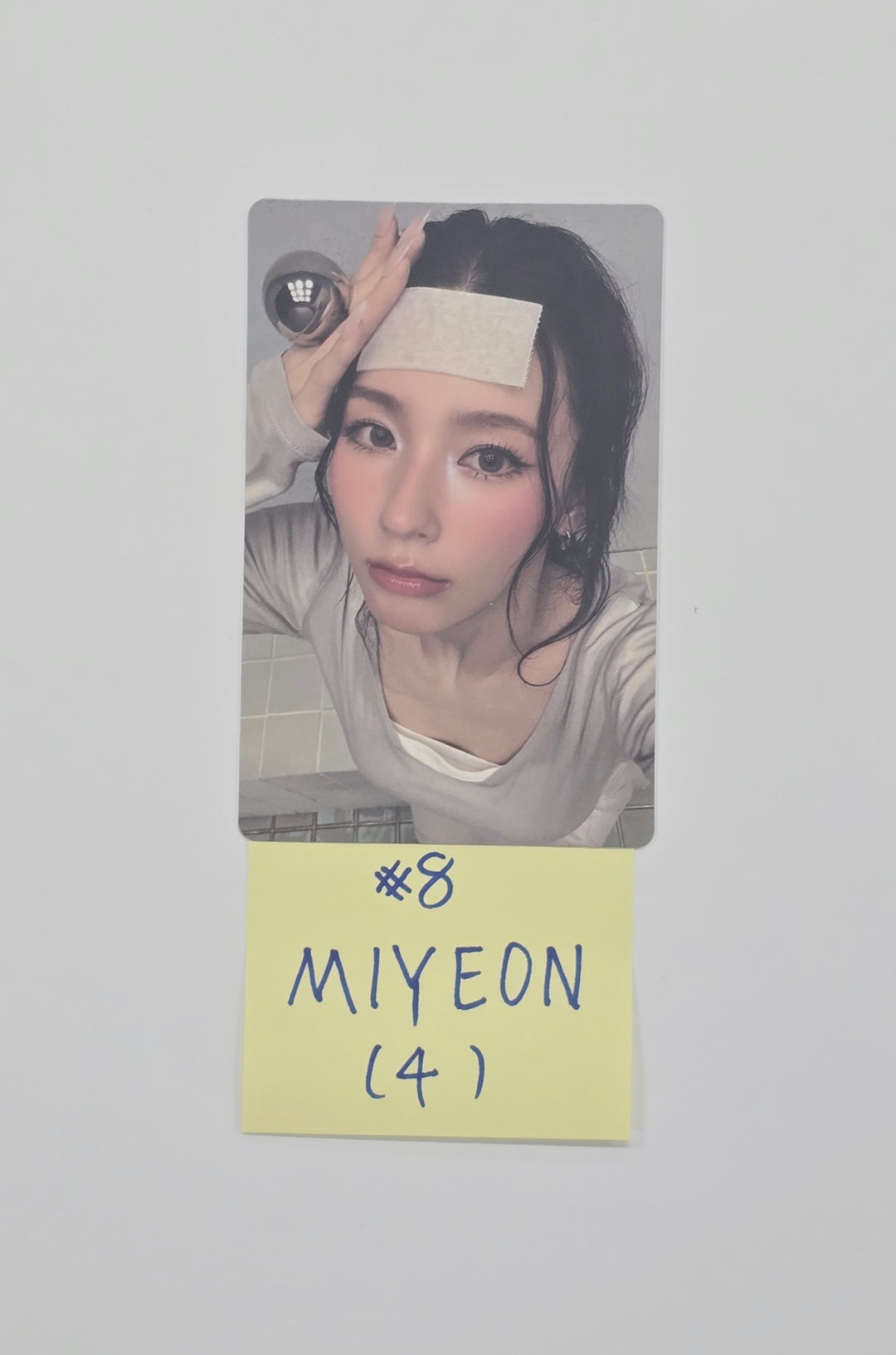 MIYEON (of I-dle) "MY, Lover" - Official Photocard, Polaroid type Photocard (2) [25.11.06]