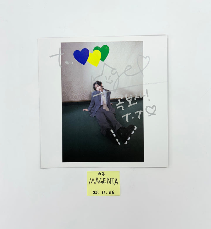 QWER - Album A Cut Page From Fansign Event Album [25.11.06]