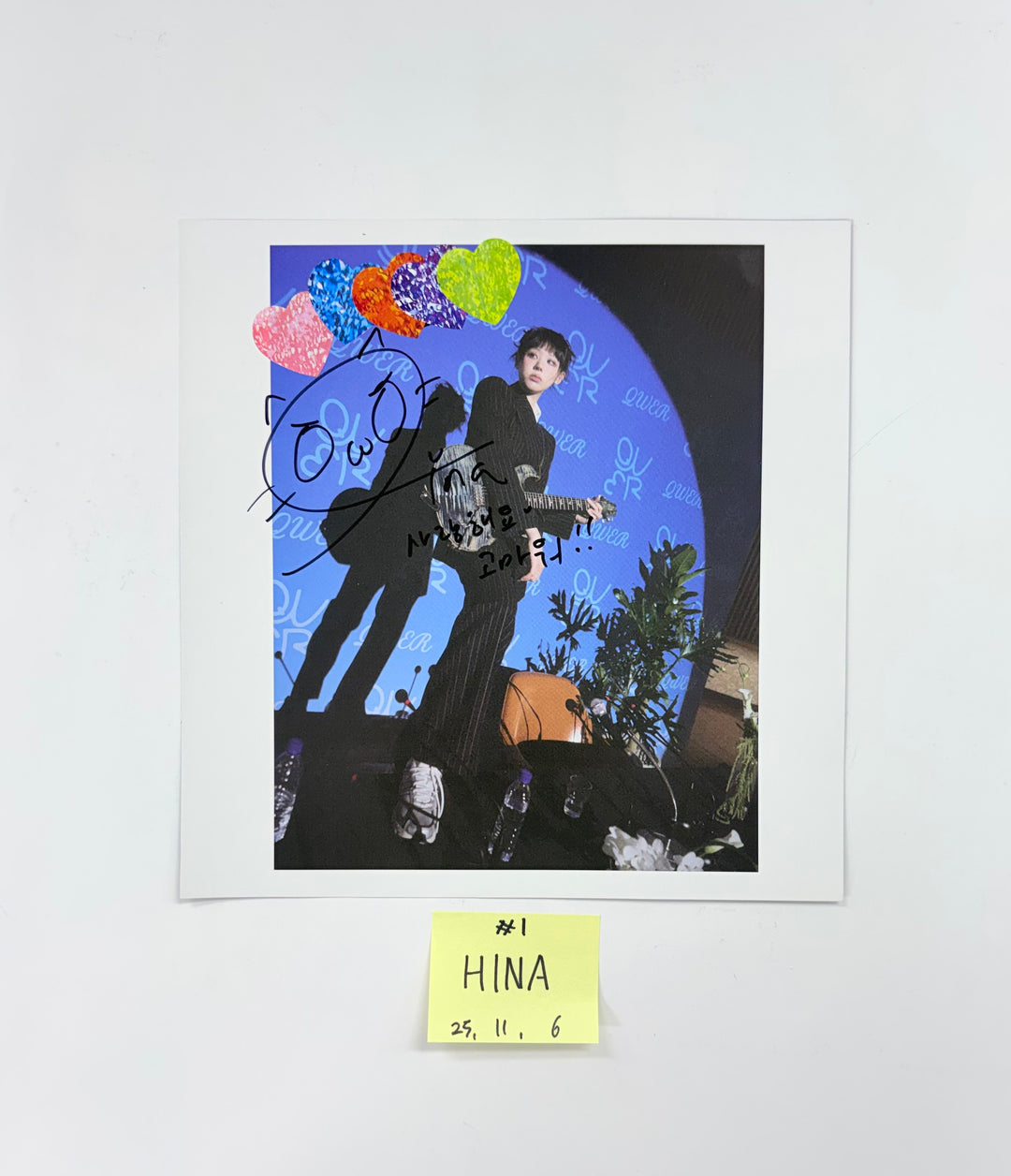 QWER - Album A Cut Page From Fansign Event Album [25.11.06]