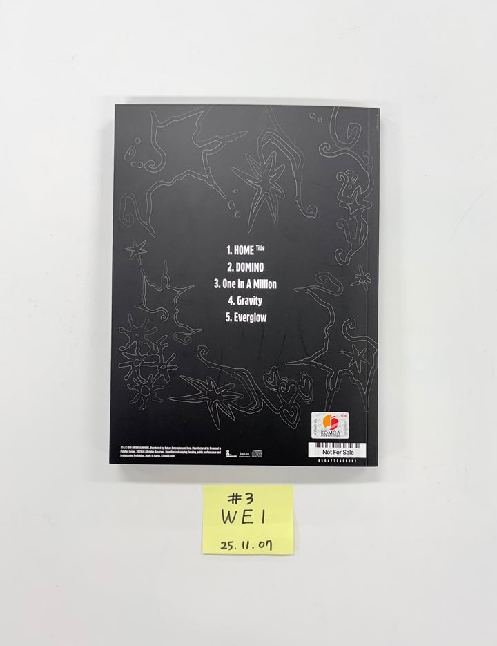 WEi "Wonderland" - Hand Autographed(Signed) Promo Album [25.11.07]