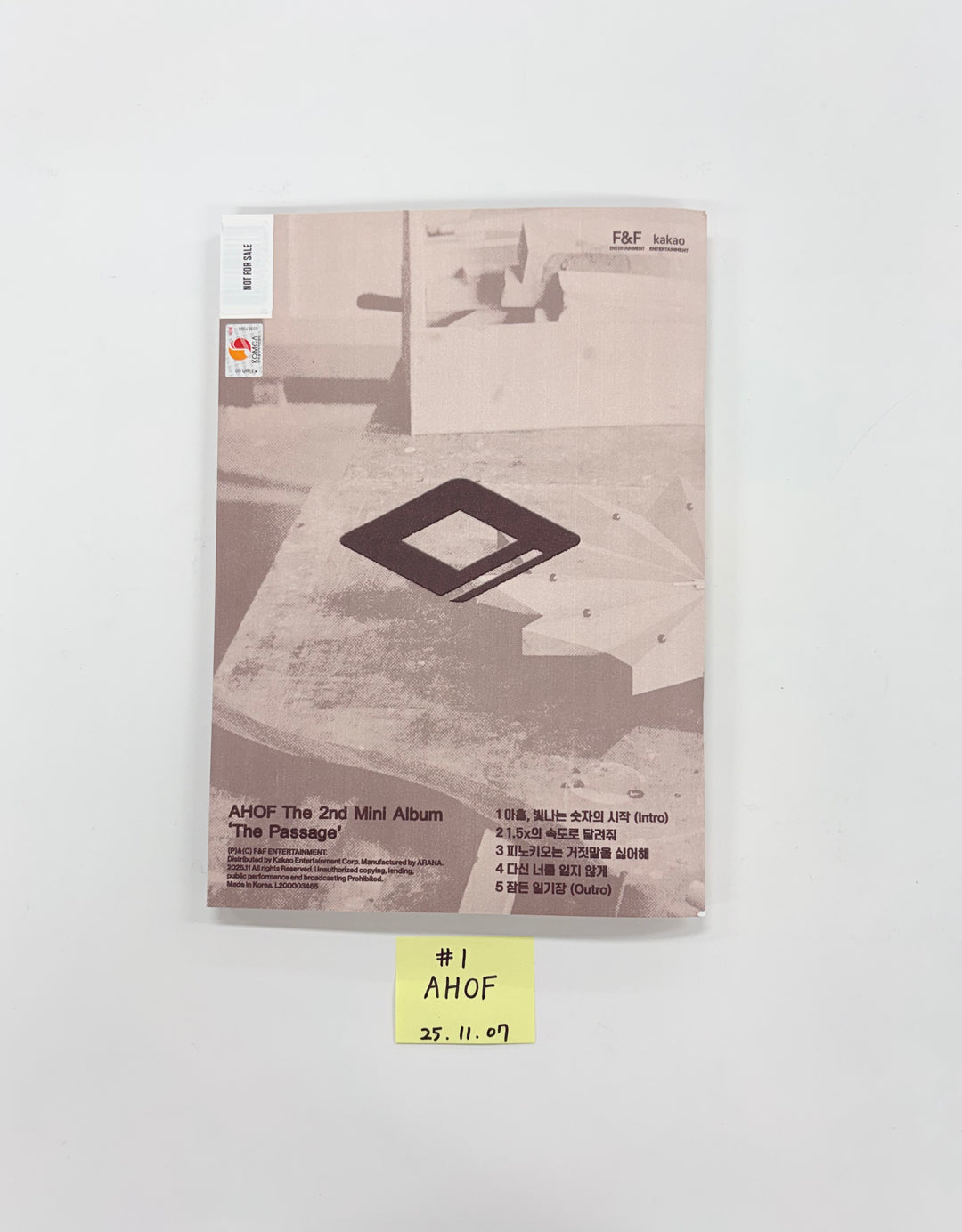 AHOF "The Passage" - Hand Autographed(Signed) Promo Album [25.11.07]