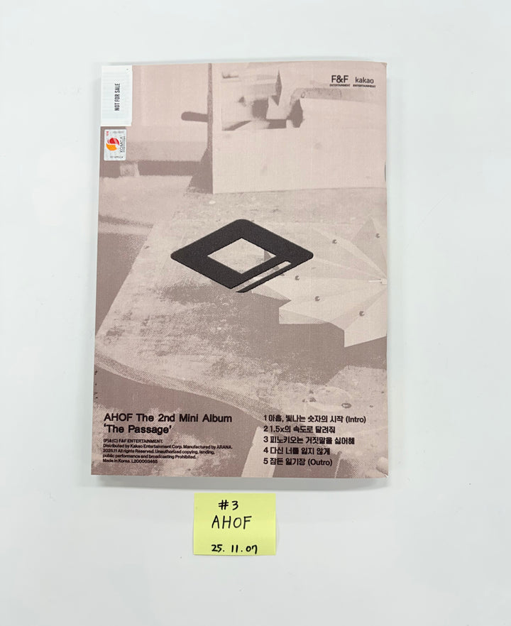 AHOF "The Passage" - Hand Autographed(Signed) Promo Album [25.11.07]