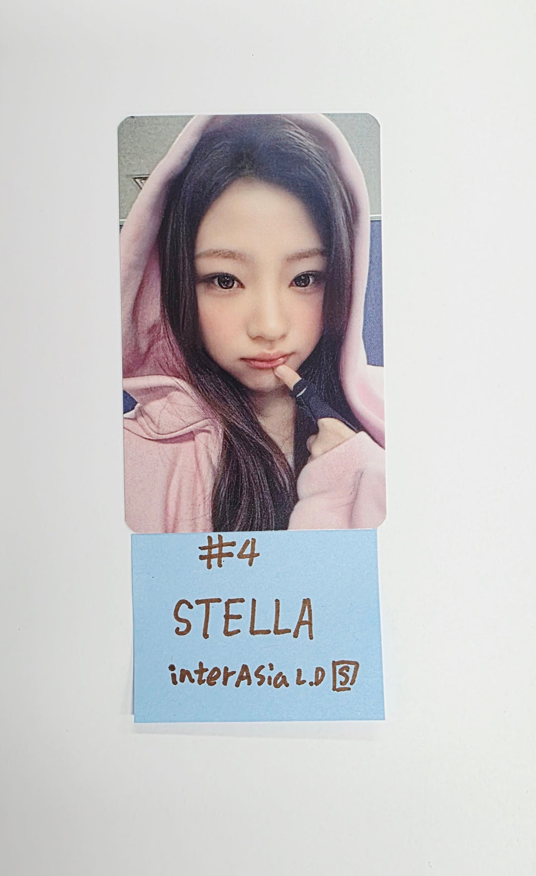 Hearts2Hearts "Focus" - InterAsia Lucky Draw Event Photocard (SMini Ver.) [25.11.07]