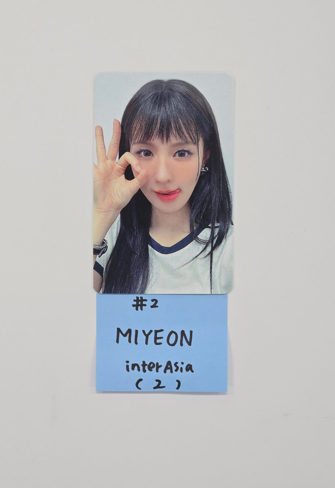 MIYEON (of I-dle) "MY, Lover" - InterAsia Pre-Order Benefit Photocard [25.11.07]