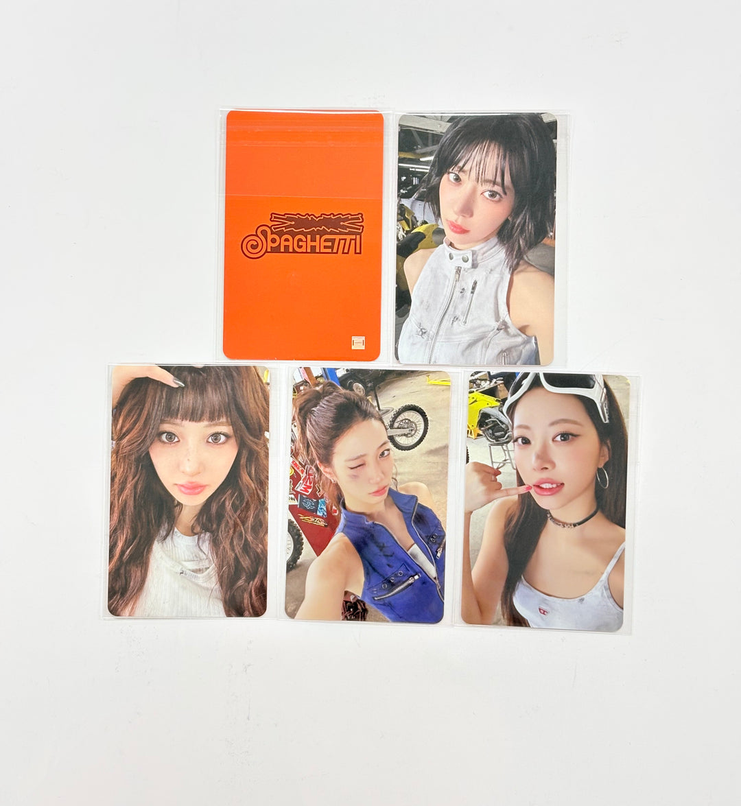 Le Sserafim "SPAGHETTI" - Withmuu Lucky Draw Event Photocard R2 [25.11.10]