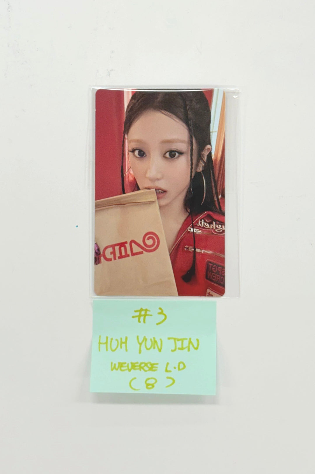 Le Sserafim "SPAGHETTI" - Weverese Shop Lucky Draw Event Photocard R2 [25.11.10]