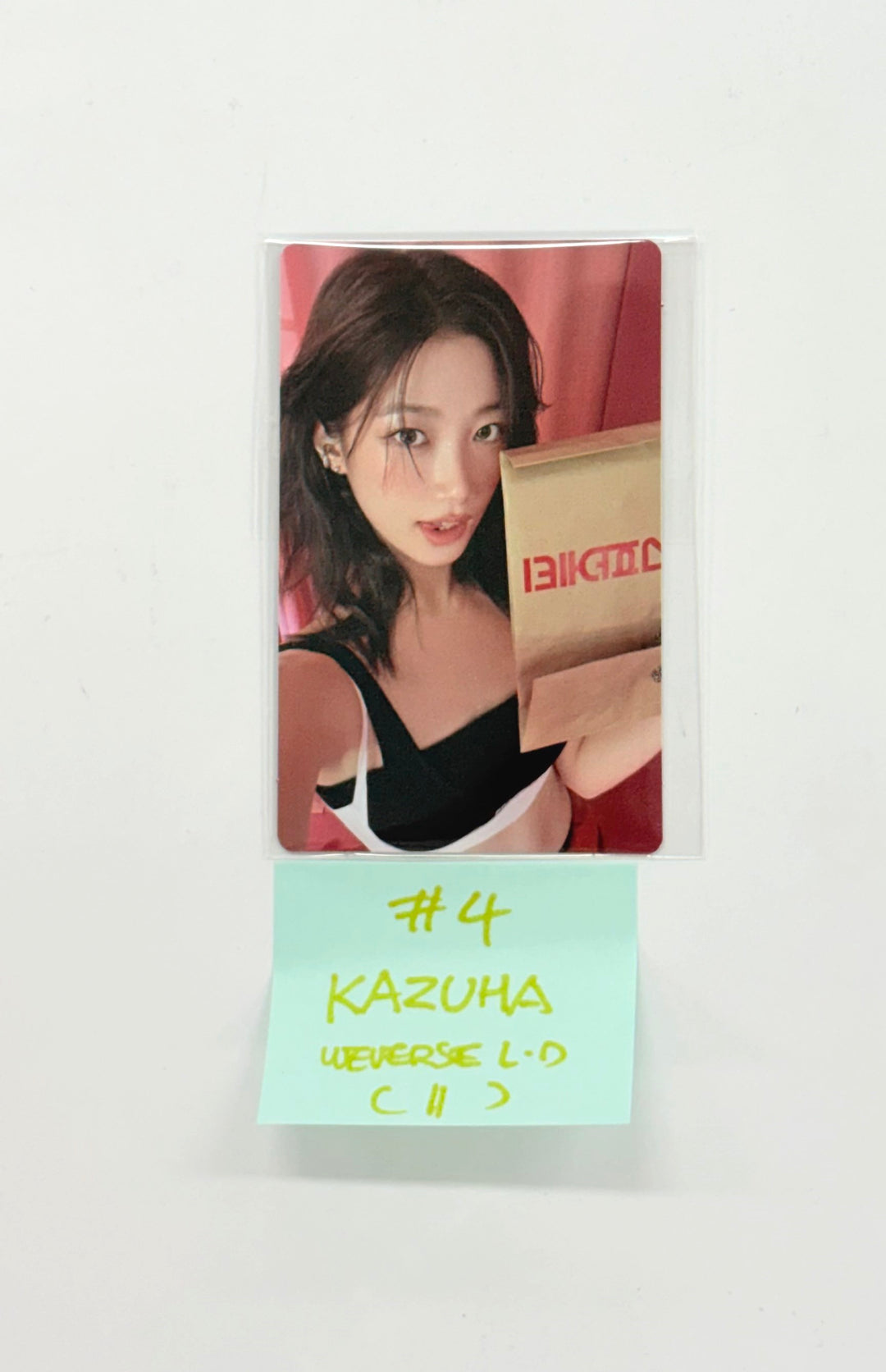 Le Sserafim "SPAGHETTI" - Weverese Shop Lucky Draw Event Photocard R2 [25.11.10]