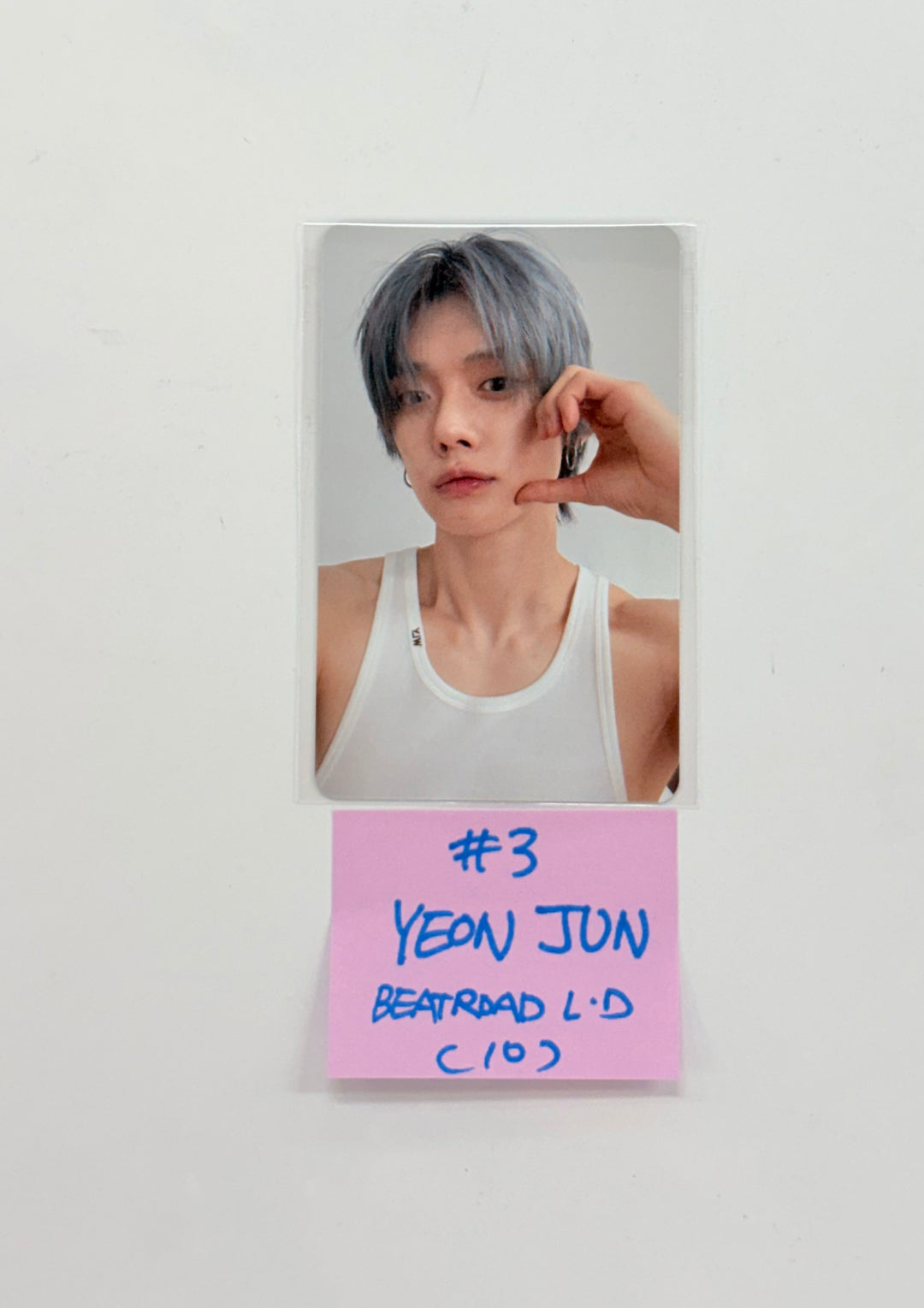 YEONJUN (of TXT) "No Labels : Part 01" - Beatroad Lucky Draw Event Photocard [25.11.10]