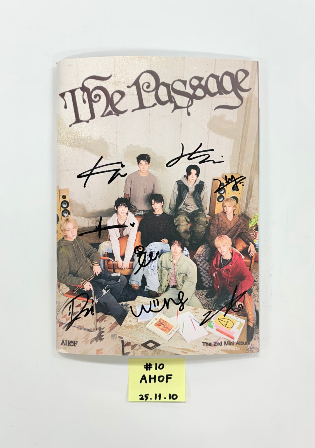 MIYEON (of I-dle) "MY, Lover", AHOF "The Passage", YEONJUN "NO LABELS: PART 01", &TEAM "Back to Life", U-KNOW "I-KNOW" - Hand Autographed(Signed) Promo Album [25.11.10]