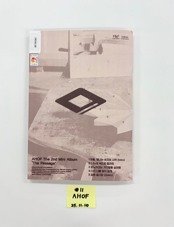 MIYEON (of I-dle) "MY, Lover", AHOF "The Passage", YEONJUN "NO LABELS: PART 01", &TEAM "Back to Life", U-KNOW "I-KNOW" - Hand Autographed(Signed) Promo Album [25.11.10]