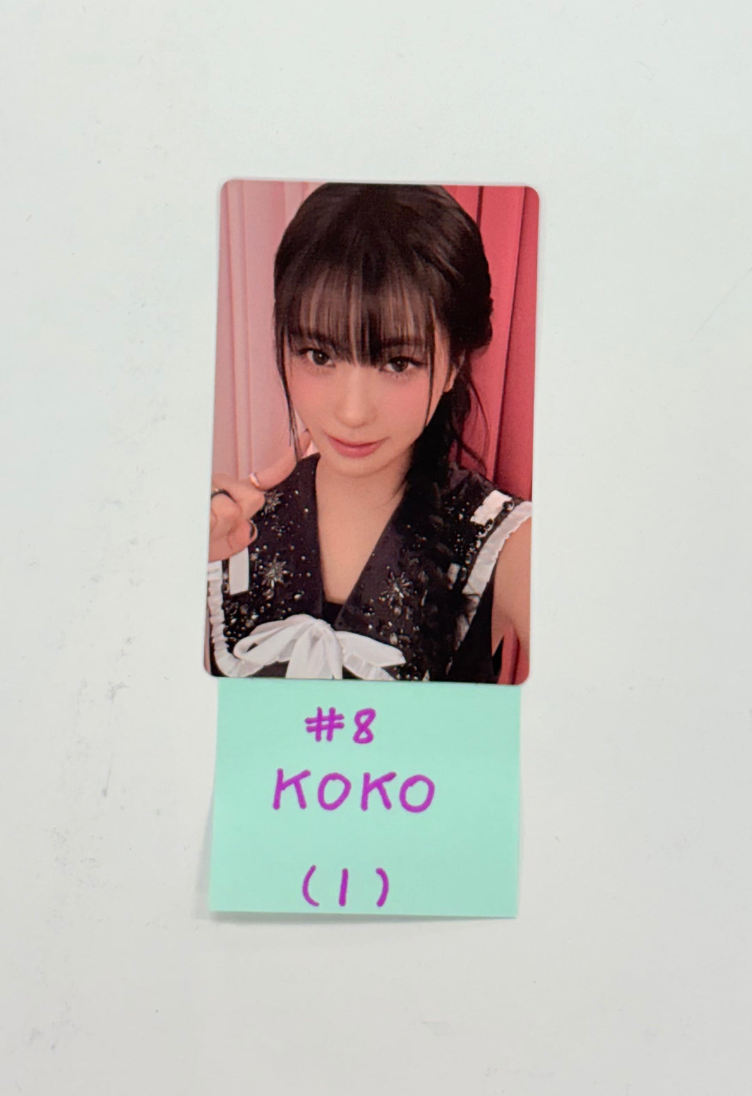 IZNA - 2025 izna 1st Fan-Con "Not Just Pretty" Trading Photocard [25.11.10]